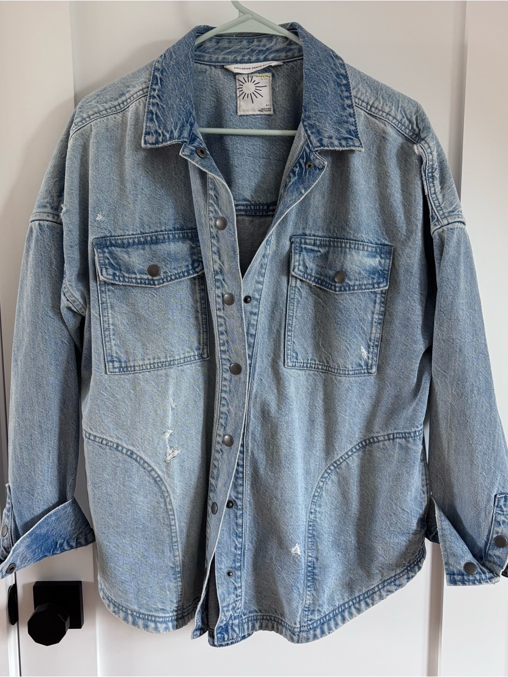 American Eagle Outfitters Light Blue Denim Jacket